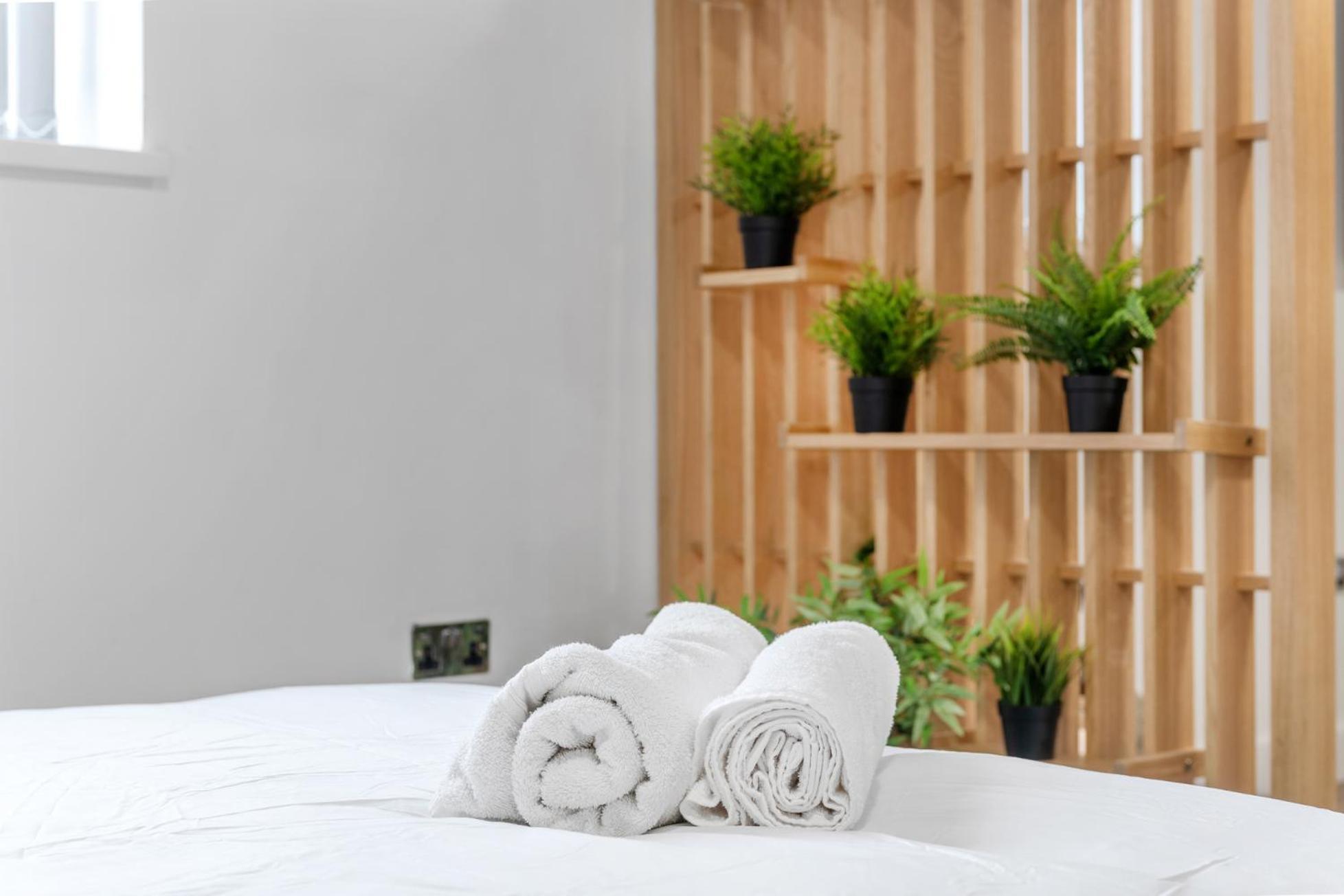 Modern Studio In Central Arnold Нотингам Екстериор снимка