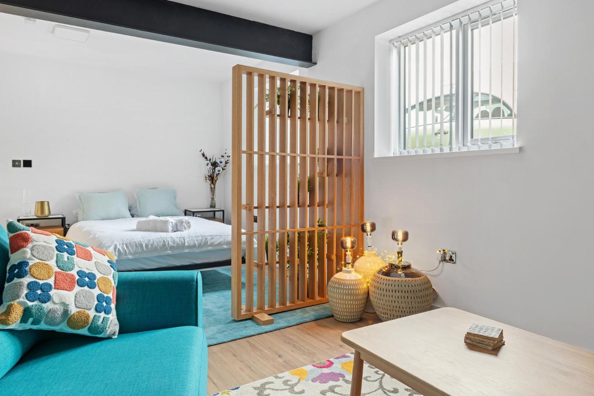 Modern Studio In Central Arnold Нотингам Екстериор снимка